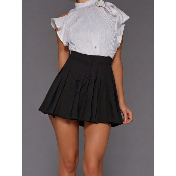 ROMWE Dresses & Skirts - Romwe-Womens Mini Skirt-Pleated Zip Up-Black-Size S-NWT